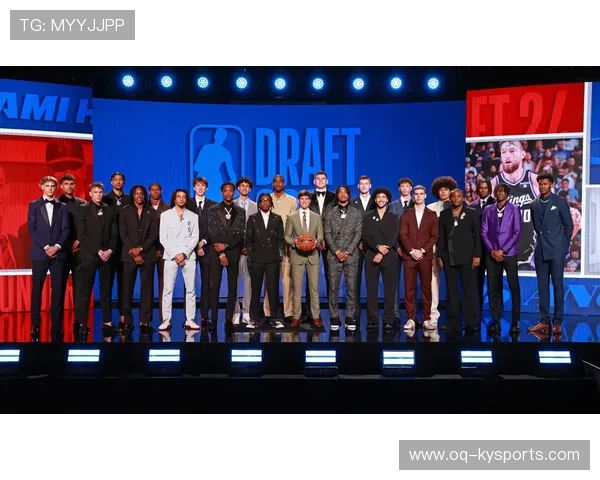 2026 NBA 选秀大会首轮签连环交易预测：重建豪门如何抄底未来，nba选秀大会2021